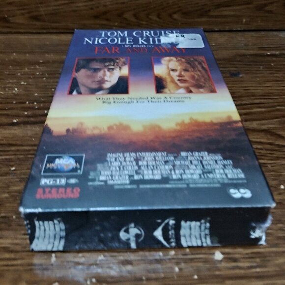 Far and Away (VHS, 1992, unopened/ new with watermark) Tom Cruise Nicole Kidman - Picture 1 of 6
